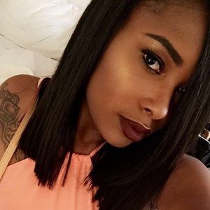 Meet your Posher, Shakara